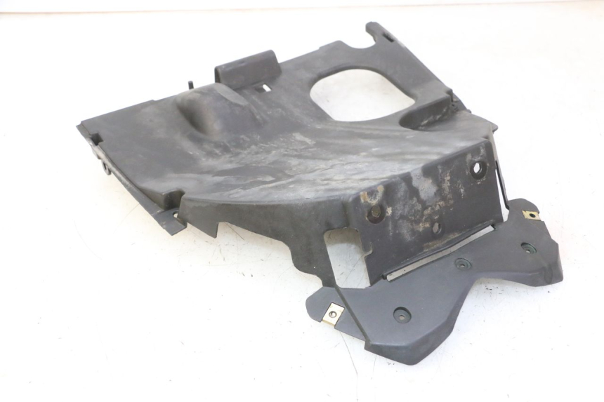 photo de HINTERER RADABDECKUNG KYMCO AGILITY NAKED RENOUVO 2T 50 (2011 - 2018)