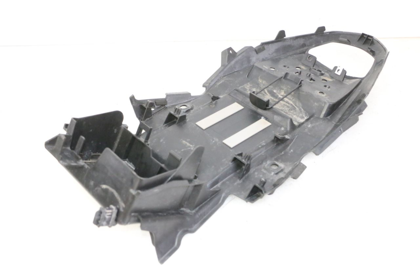 photo de RADHAUS HINTEN SUZUKI GSR 750 (2011 - 2017)