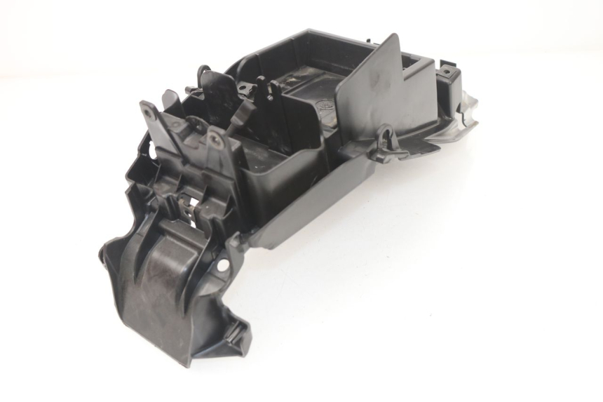photo de RADHAUS HINTEN HONDA CBF 125 (2009 - 2015)