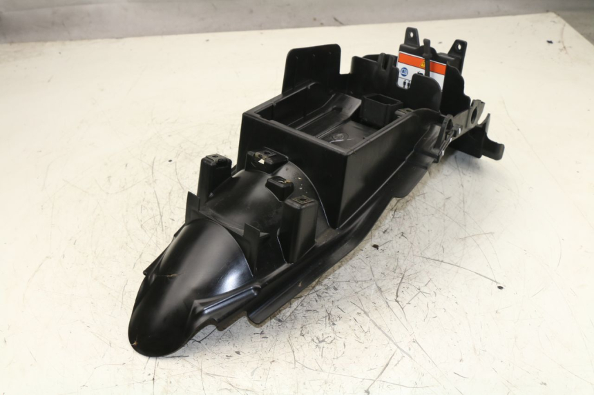 photo de RADHAUS HINTEN HONDA CBF 125 (2009 - 2015)