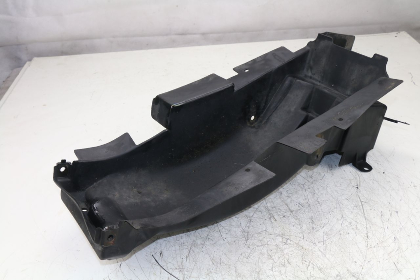 photo de RADHAUS HINTEN HONDA NTV REVERSE 650 (1993 - 1994)