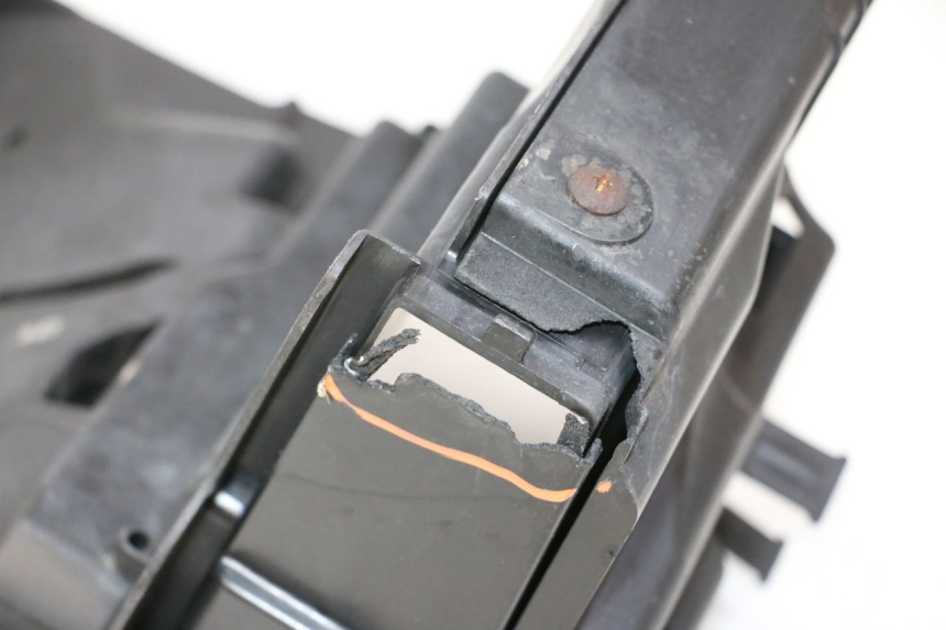 photo de RADHAUS HINTEN SUZUKI SV S 650 (2003 - 2009)