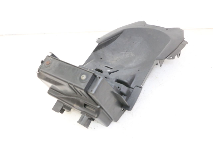 photo de RADHAUS HINTEN SUZUKI SV S 650 (2003 - 2009)
