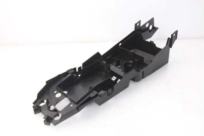 photo de RADHAUS HINTEN YAMAHA FZ8 800 (2010 - 2016)