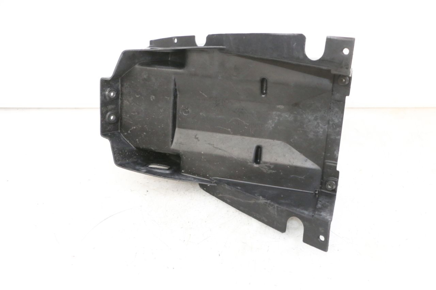 photo de RADHAUS HINTEN KAWASAKI ZR 7 750 (1999 - 2001) - Alternative Perspektive