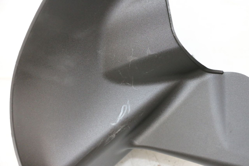 photo de RADHAUS VORNE PIAGGIO MP3 HPE 300 (2019 - 2026) - Details der Befestigungspunkte