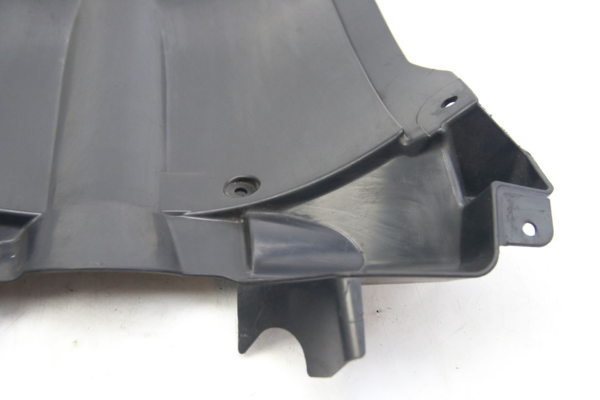photo de VORDERRADABDECKUNG SUZUKI SIXTEEN 125 (2008 - 2010)