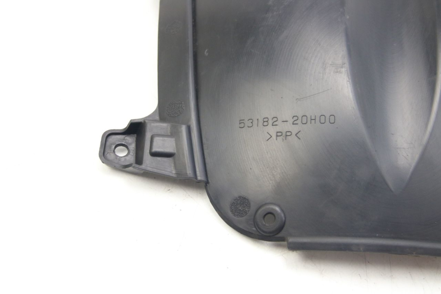 photo de VORDERRADABDECKUNG SUZUKI SIXTEEN 125 (2008 - 2010)