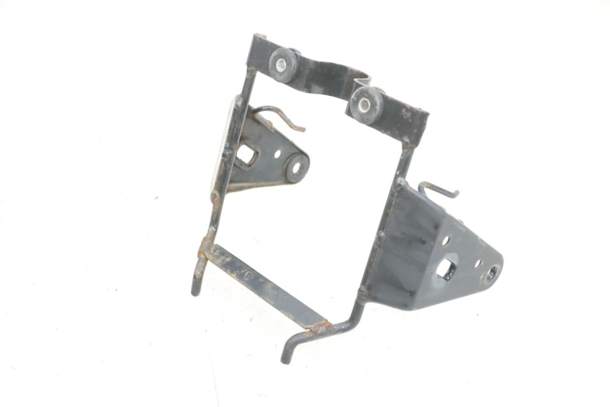 photo de SCHEINWERFER HALTER DAELIM VJ ROADWIN FI 125 (2008 - 2017) - Zoom auf Gebrauchszustand