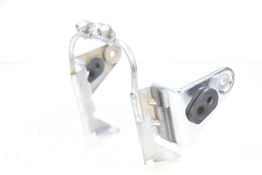 photo de SCHEINWERFER HALTER KAWASAKI ZR 7 750 (1999 - 2001) - Detailansicht des Bauteils