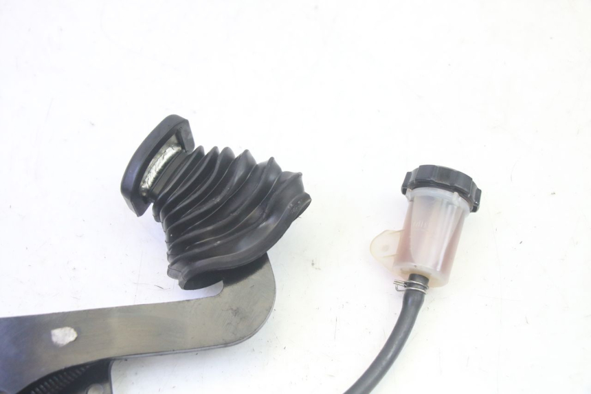 photo de BREMSPEDAL PIAGGIO MP3 HPE 350 (2018 - 2020) - Zoom auf Gebrauchszustand