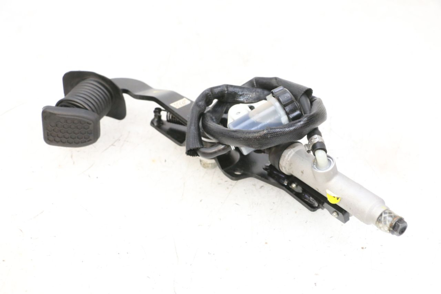 photo de BREMSPEDAL PIAGGIO MP3 HPE 300 (2019 - 2026) - Gesamtansicht des Produkts