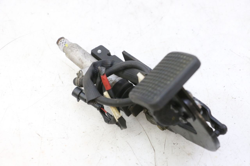 photo de BREMSPEDAL PIAGGIO MP3 RL 250 (2007 - 2010)