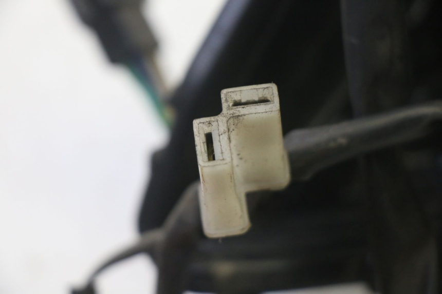 photo de SCHEINWERFER HONDA CBF 125 (2009 - 2015)