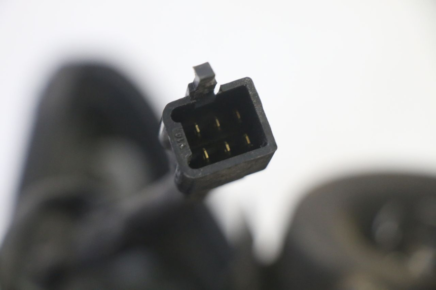 photo de SCHEINWERFER HONDA CBF 125 (2009 - 2015)