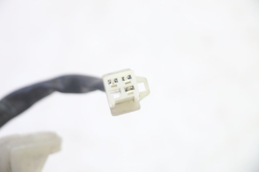 photo de SCHEINWERFER PEUGEOT DJANGO 4T 50 (2014 - 2019) - Details der Befestigungspunkte