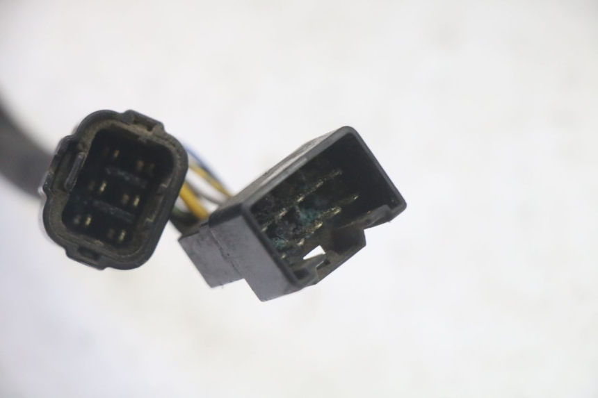 photo de SCHEINWERFER SUZUKI DL V STROM 1000 (2002 - 2007) - Hochauflösende Nahaufnahme