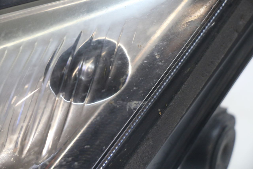 photo de SCHEINWERFER SUZUKI DL V STROM 1000 (2002 - 2007) - Details der Befestigungspunkte