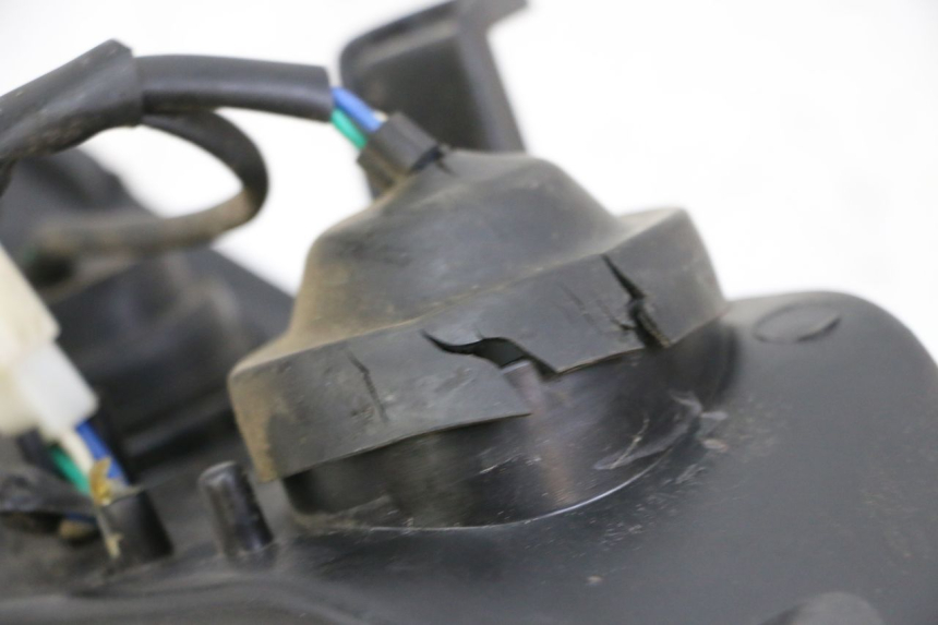 photo de RECHTER FRONTSCHEINWERFER PEUGEOT CITYSTAR 50 (2013 - 2017)