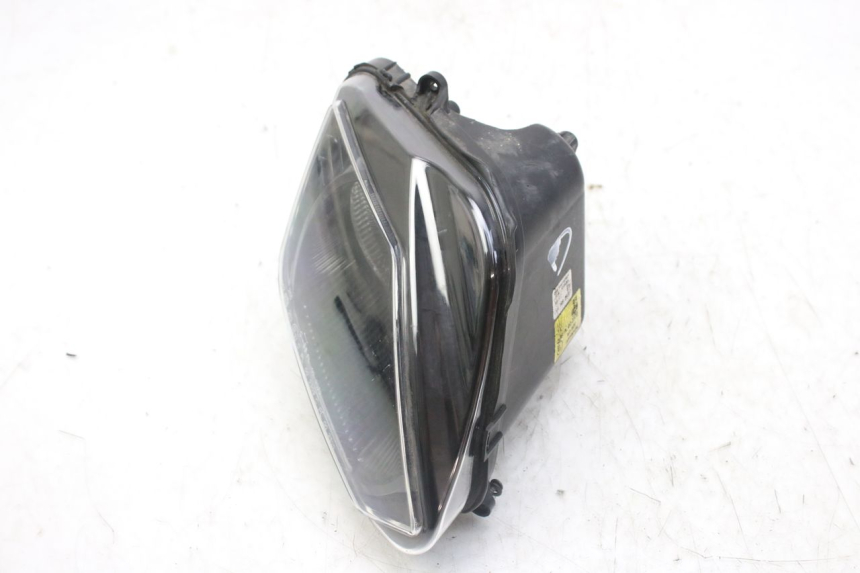 photo de RECHTER FRONTSCHEINWERFER DERBI GPR 50 (2004 - 2009)