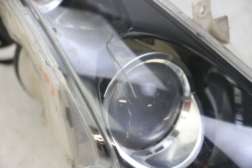 photo de SCHEINWERFER RECHTS PEUGEOT JET FORCE CARBU 50 (2003 - 2016)