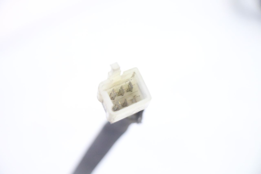 photo de RECHTER FRONTSCHEINWERFER PEUGEOT SATELIS 125 (2010 - 2012)