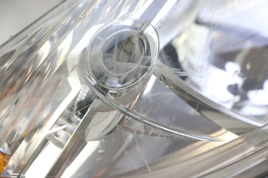 photo de VORDERSCHEINWERFER HONDA FES S-WING SWING ABS 125 (2007 - 2015)