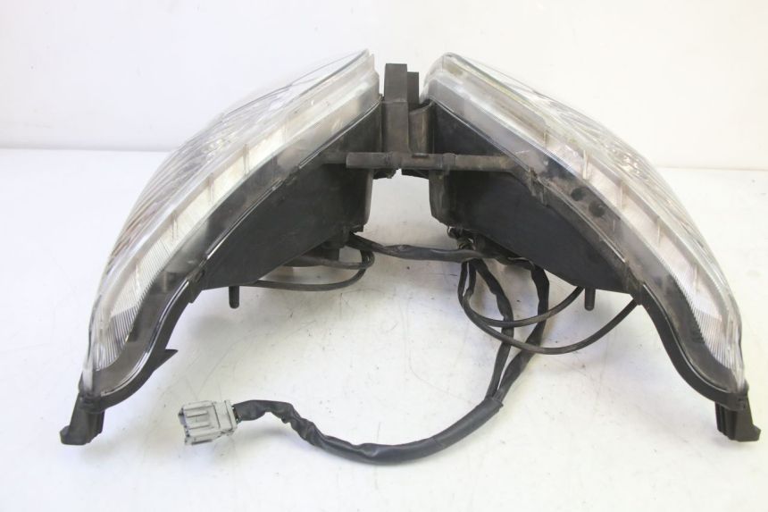 photo de VORDERSCHEINWERFER HONDA FES S-WING SWING ABS 125 (2007 - 2015)