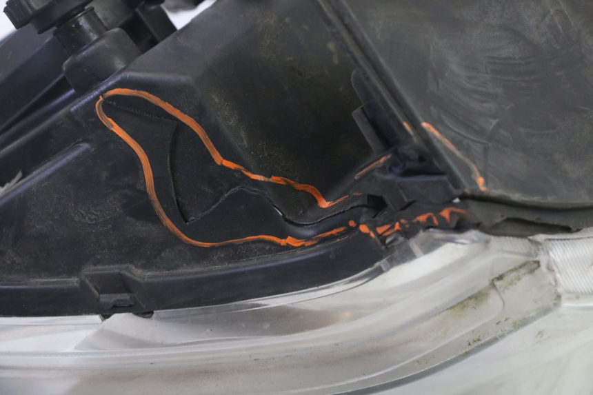 photo de VORDERSCHEINWERFER HONDA FES S-WING SWING ABS 125 (2007 - 2015)