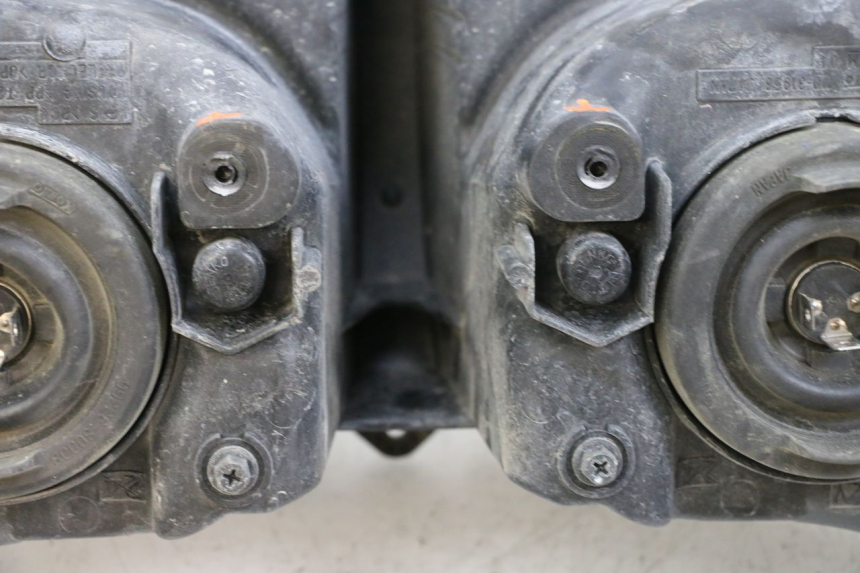 photo de VORDERSCHEINWERFER YAMAHA FJR ABS 1300 (2006 - 2012) - Zoom auf Komponenten