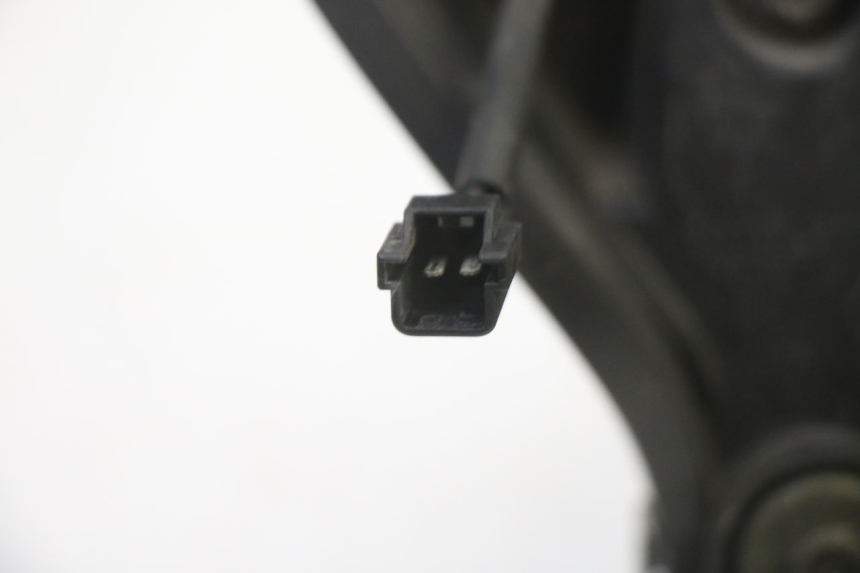photo de SCHEINWERFER YAMAHA FZ6 FAZER S2 600 (2007 - 2011)