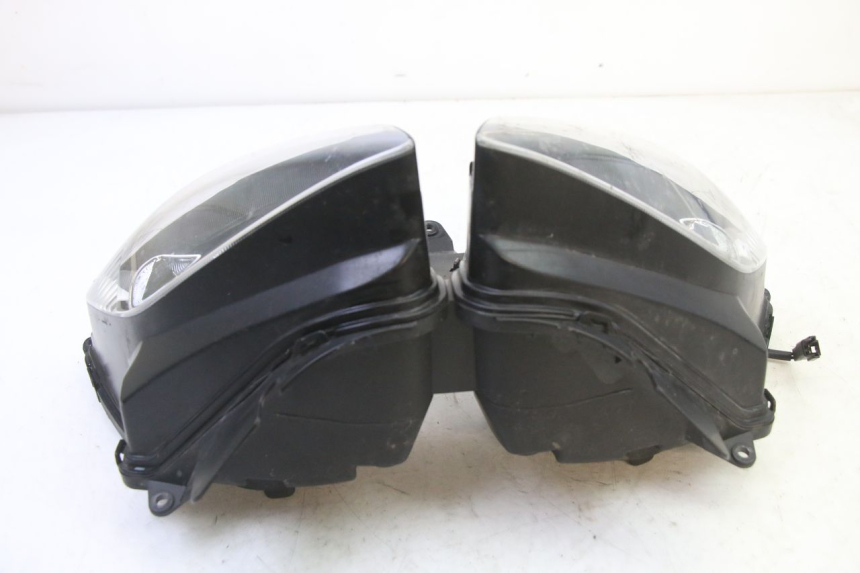photo de SCHEINWERFER YAMAHA FZ6 FAZER S2 600 (2007 - 2011)