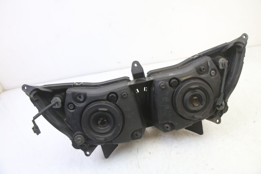 photo de SCHEINWERFER YAMAHA FZ6 FAZER S2 600 (2007 - 2011)
