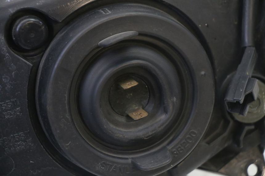photo de SCHEINWERFER YAMAHA FZ6 FAZER S2 600 (2007 - 2011)
