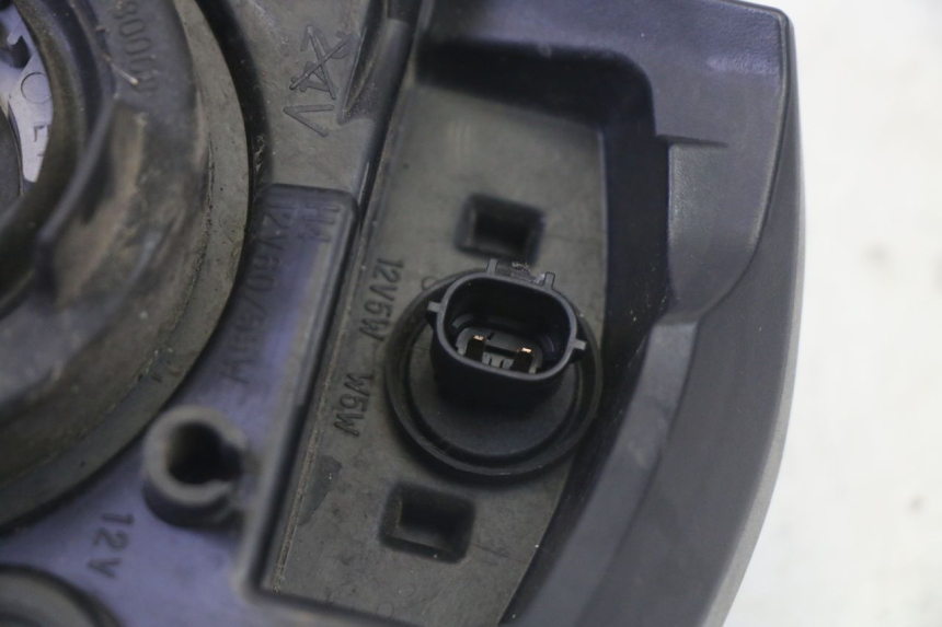 photo de SCHEINWERFER YAMAHA FZ6 N FAZER 600 (2004 - 2006)