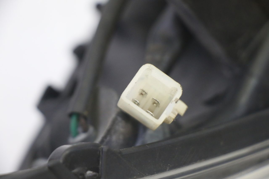 photo de LINKER FRONTSCHEINWERFER PEUGEOT CITYSTAR 50 (2013 - 2017)