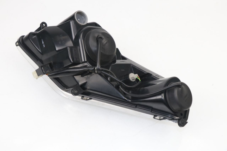 photo de SCHEINWERFER LINKS PEUGEOT SATELIS 125 (2013 - 2018)