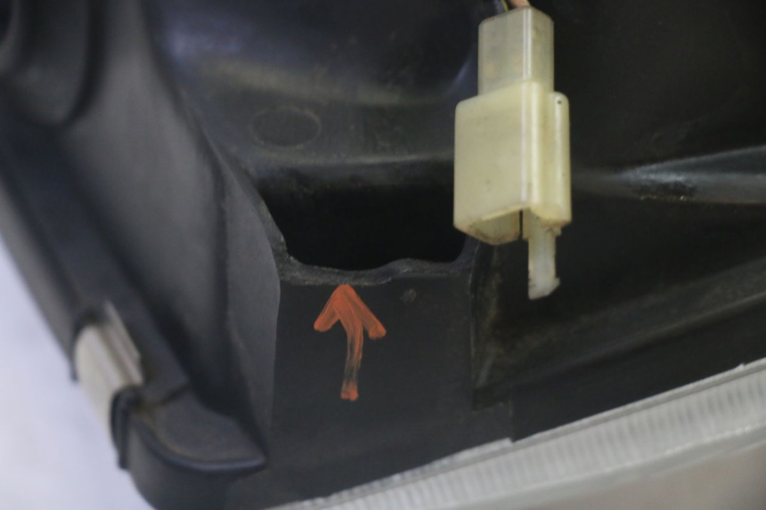 photo de SCHEINWERFER KAWASAKI GPZ RX 1000 (1986 - 1988) - Details der Befestigungspunkte