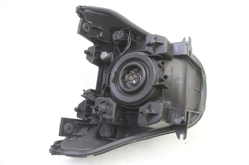 photo de SCHEINWERFER SUZUKI GSR 750 (2011 - 2017)
