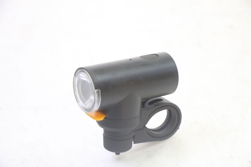 photo de SCHEINWERFER HITWAY H5 1