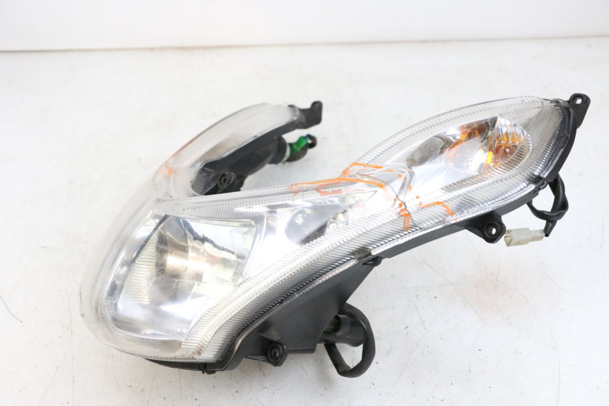 photo de VORDERSCHEINWERFER PEUGEOT KISBEE 4T 50 (2010 - 2017) - Zoom auf Gebrauchszustand