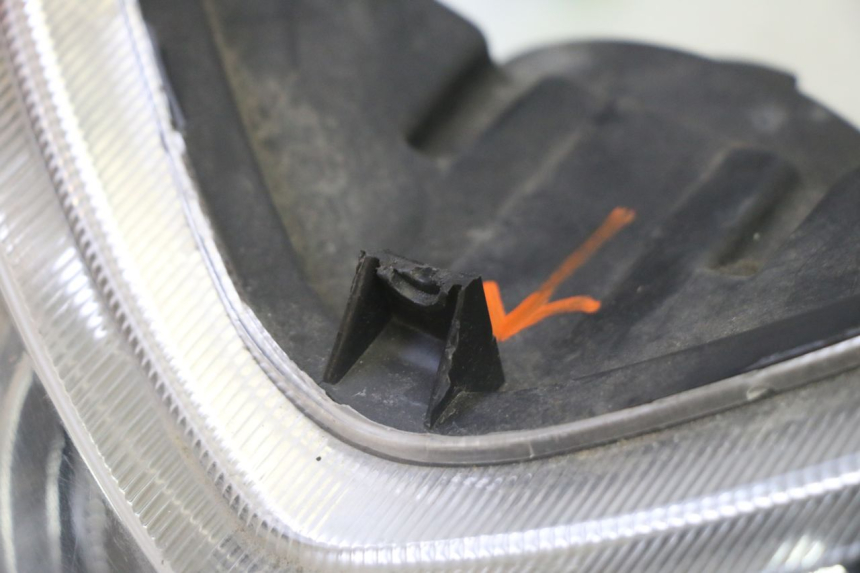 photo de VORDERSCHEINWERFER PEUGEOT KISBEE 4T 50 (2018 - 2022)