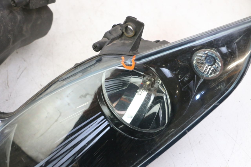 photo de VORDERSCHEINWERFER PIAGGIO MP3 LT 400 (2007 - 2012)