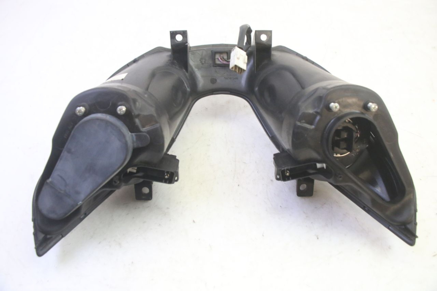 photo de SCHEINWERFER PIAGGIO MP3 500 (2016 - 2018) - Details der Befestigungspunkte