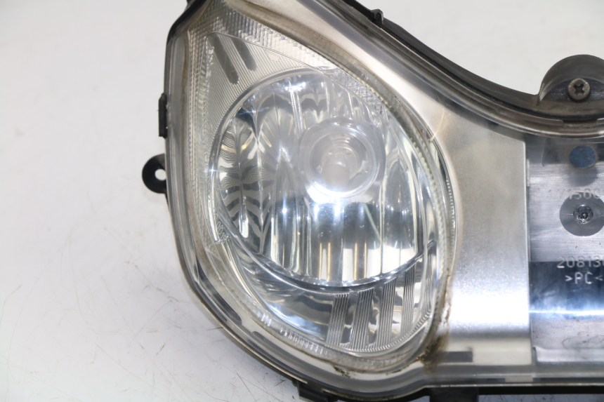 photo de SCHEINWERFER PIAGGIO CARNABY 125 (2007 - 2011)