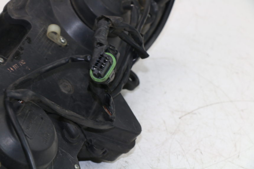 photo de VORDERSCHEINWERFER PIAGGIO X9 EVOLUTION 125 (2003 - 2007)