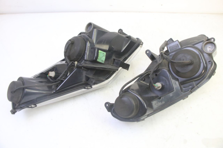 photo de SCHEINWERFER PEUGEOT SATELIS 125 (2006 - 2009)