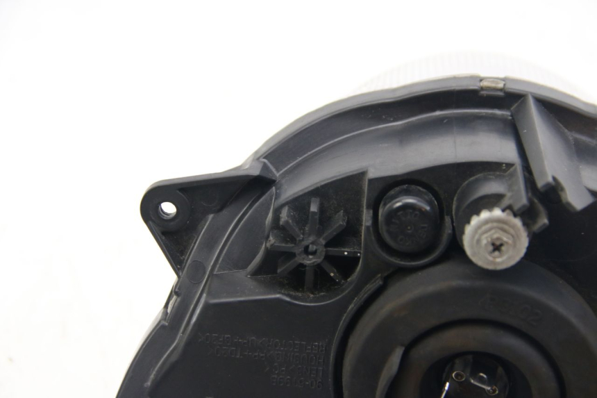 photo de VORDERSCHEINWERFER SUZUKI SIXTEEN 125 (2008 - 2010)