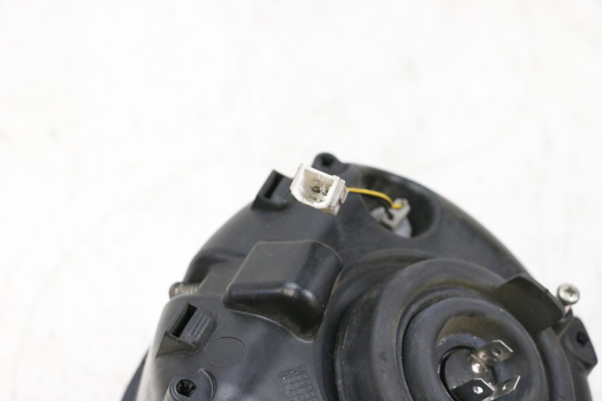 photo de VORDERSCHEINWERFER PIAGGIO VESPA GTS SUPER IE 125 (2009 - 2016) - Alternative Perspektive