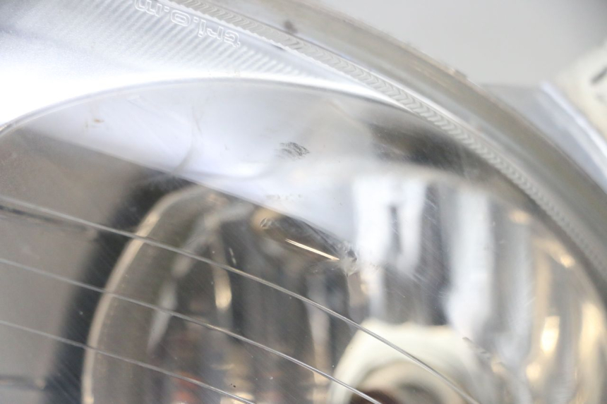 photo de VORDERSCHEINWERFER YAMAHA X-MAX XMAX 125 (2010 - 2013) - Zoom auf Gebrauchszustand